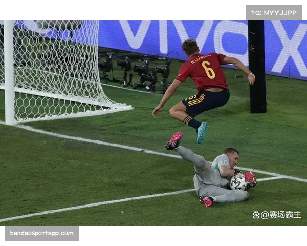 小图拉姆越位进球被吹体现进攻体系细节仍需完善