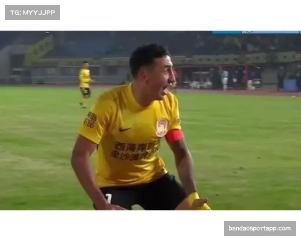 戴维森西海岸取赛季首胜 外援前锋打破球队进球荒